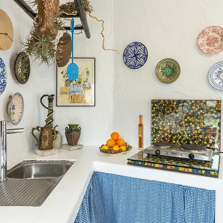 Hotell Cueva De Sacromonte 3*